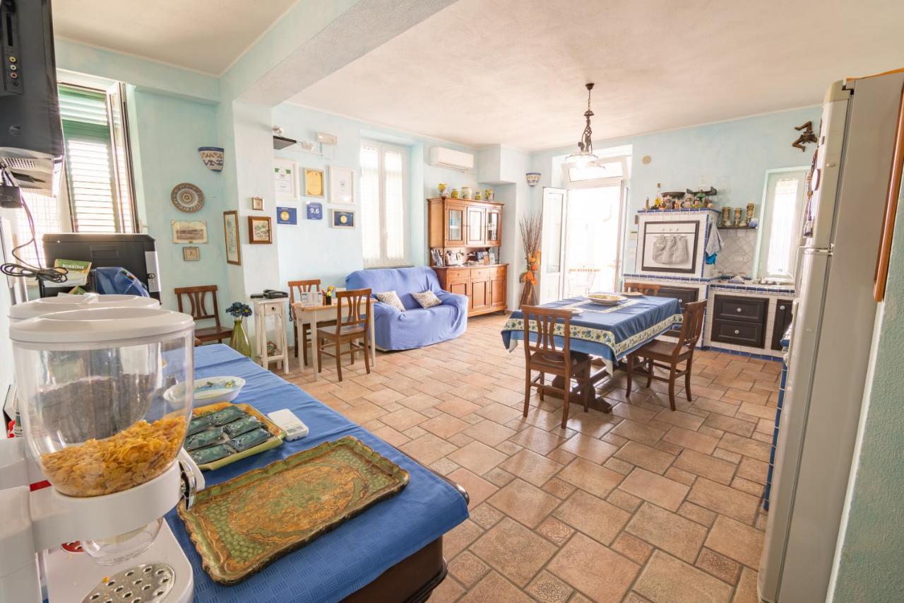 ניצה די סיציליה B&B Ottocento Sul Mare מראה חיצוני תמונה