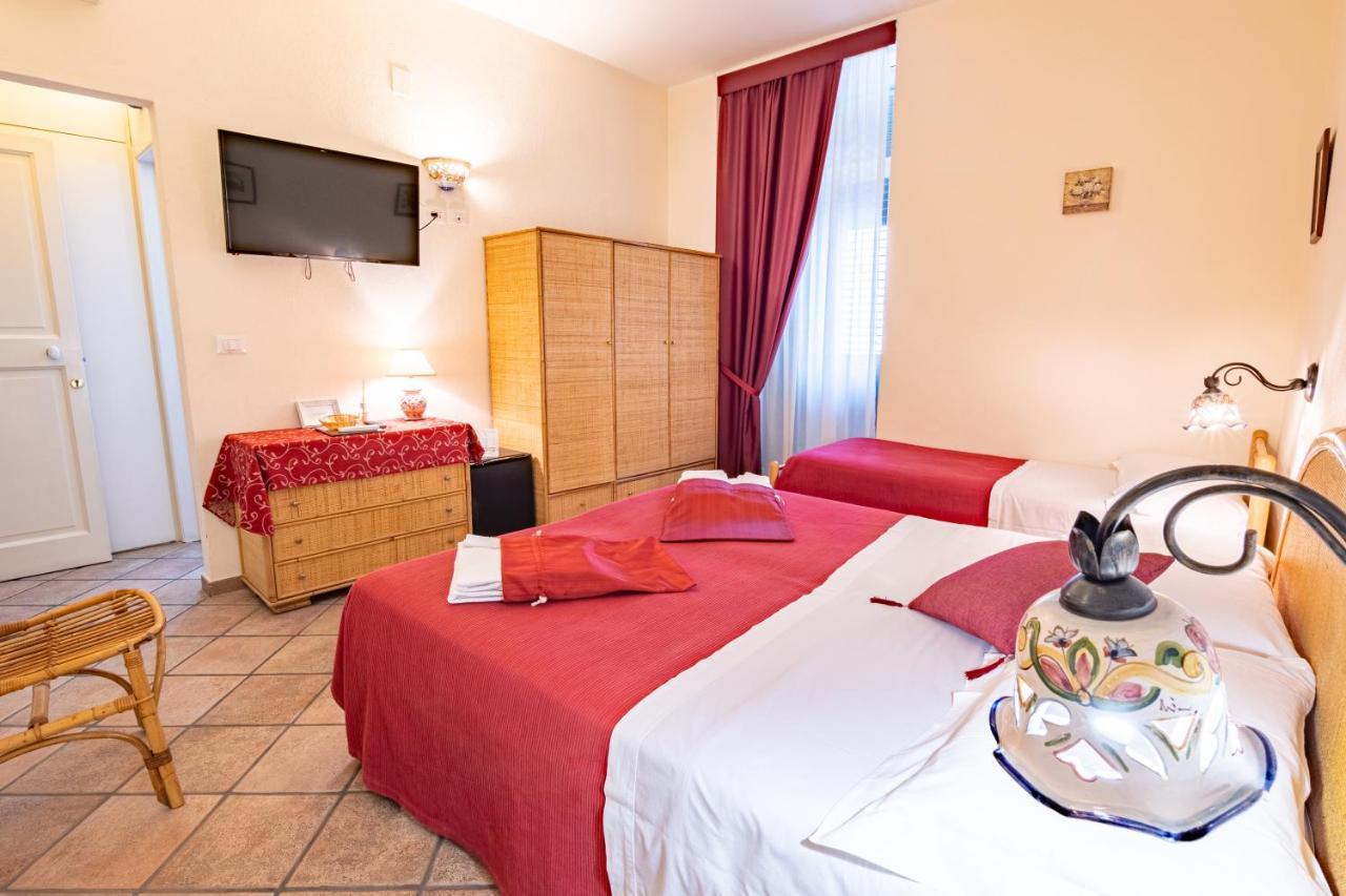 ניצה די סיציליה B&B Ottocento Sul Mare מראה חיצוני תמונה